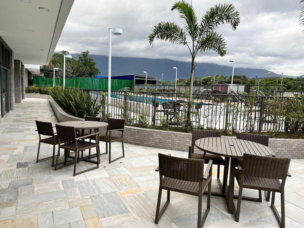 Home 49 I Apto Pe Na Areia E Piscina Aquecida Em เบอร์ทีโอกา ภายนอก รูปภาพ
