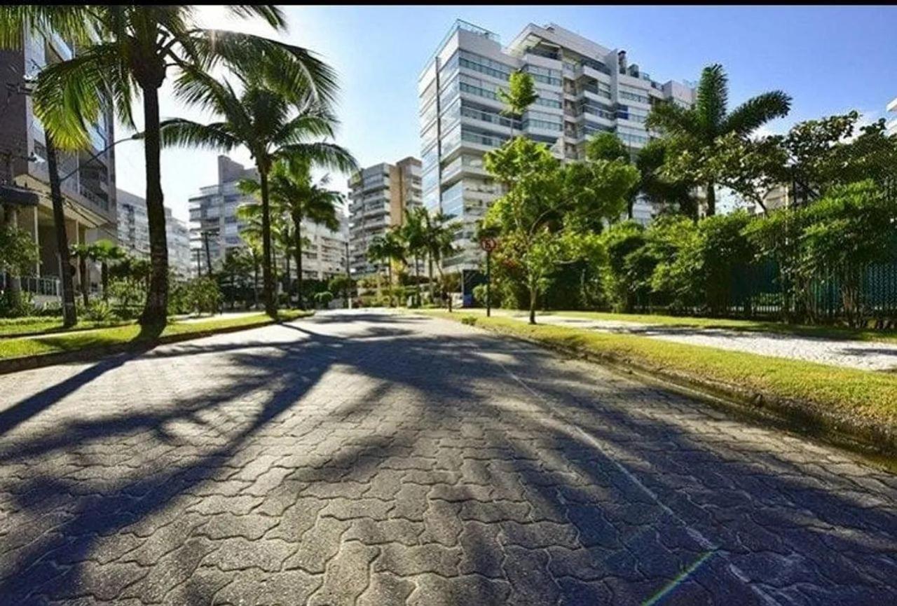 Home 49 I Apto Pe Na Areia E Piscina Aquecida Em เบอร์ทีโอกา ภายนอก รูปภาพ